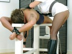 MILFs Pantyhose